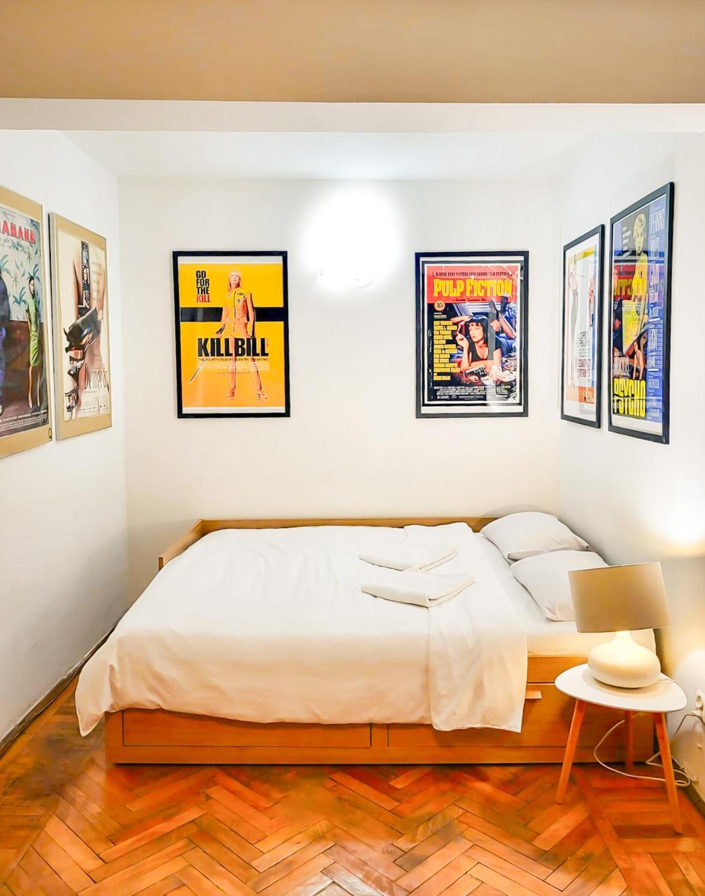 Central Park Hollywood Apartment Бухарест Екстер'єр фото